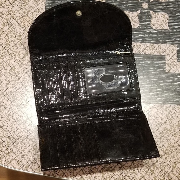 Guess wallet - Picture 2 of 4